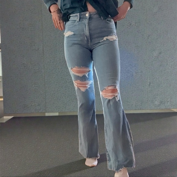 American Eagle Outfitters Denim - American Eagle Jeans Women Flared High Rise Distressed Stretch Denim Sz 6